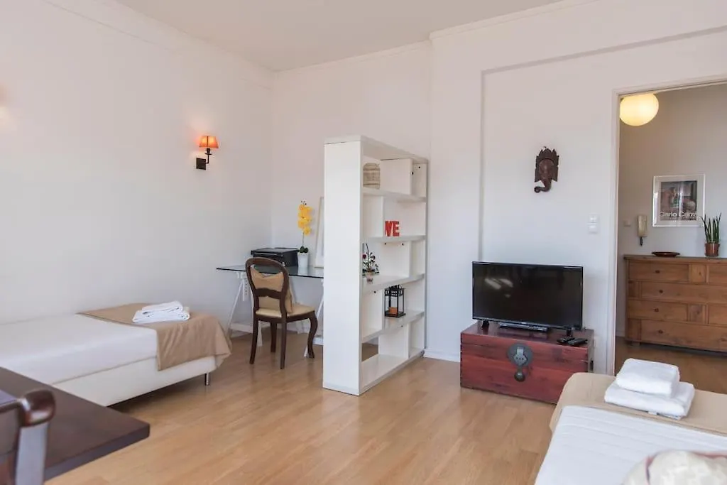 131 A - Lisbon - Castle View Balcony 아파트 포르투갈